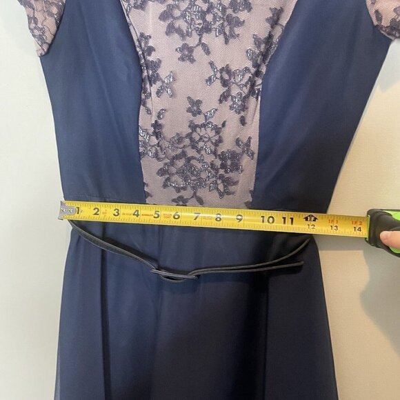 JS Collections Navy Nude Lace Belted Knee Length Formal Dress Short Sleeve Sz 6 - Picture 5 of 9